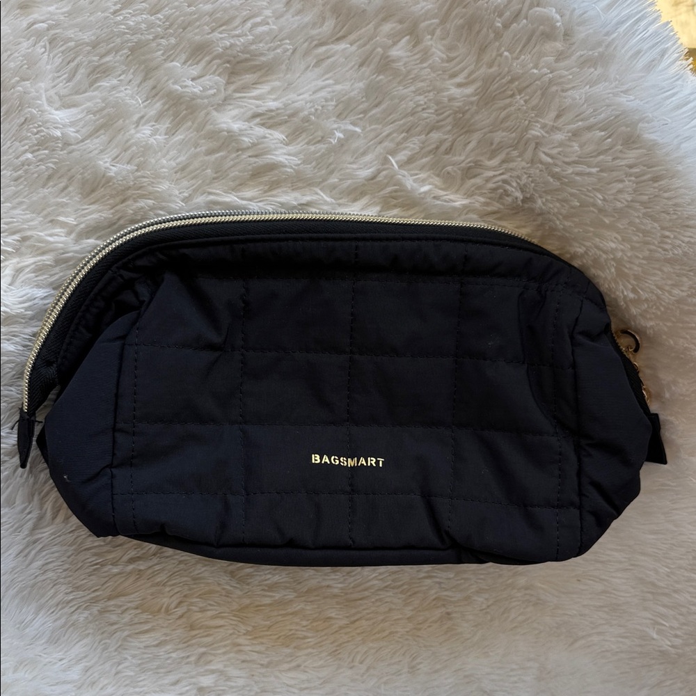 BAGSMART Black Quilted Women's Accessory Pouch